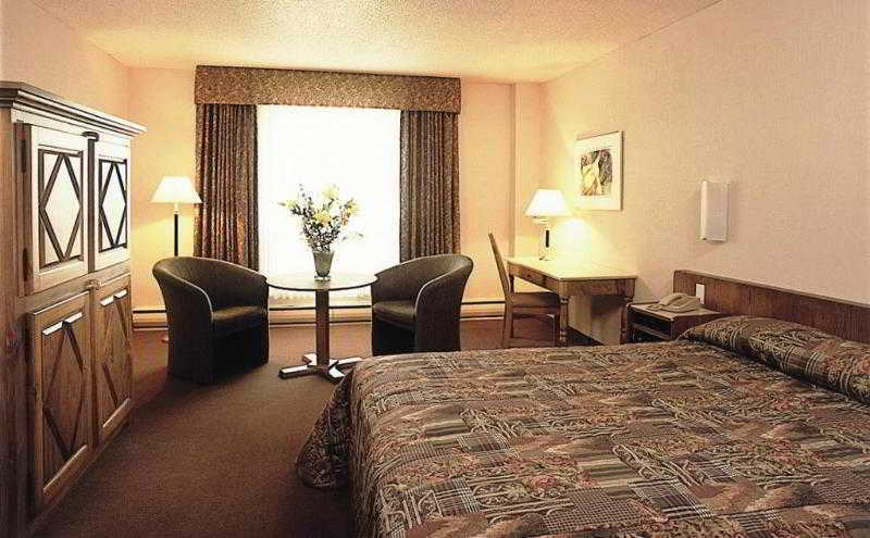 Hotels Gouverneur 리무스키 외부 사진