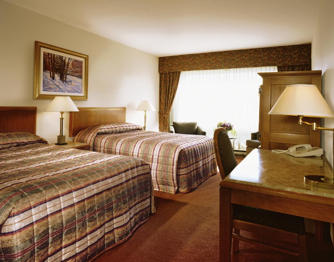 Hotels Gouverneur 리무스키 외부 사진
