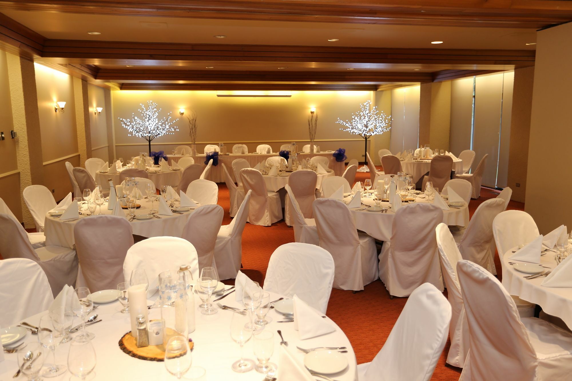 Hotels Gouverneur 리무스키 외부 사진